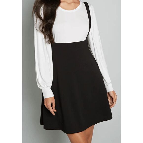 Modcloth Overall Winner Jumper, Size XS - Picture 1 of 7
